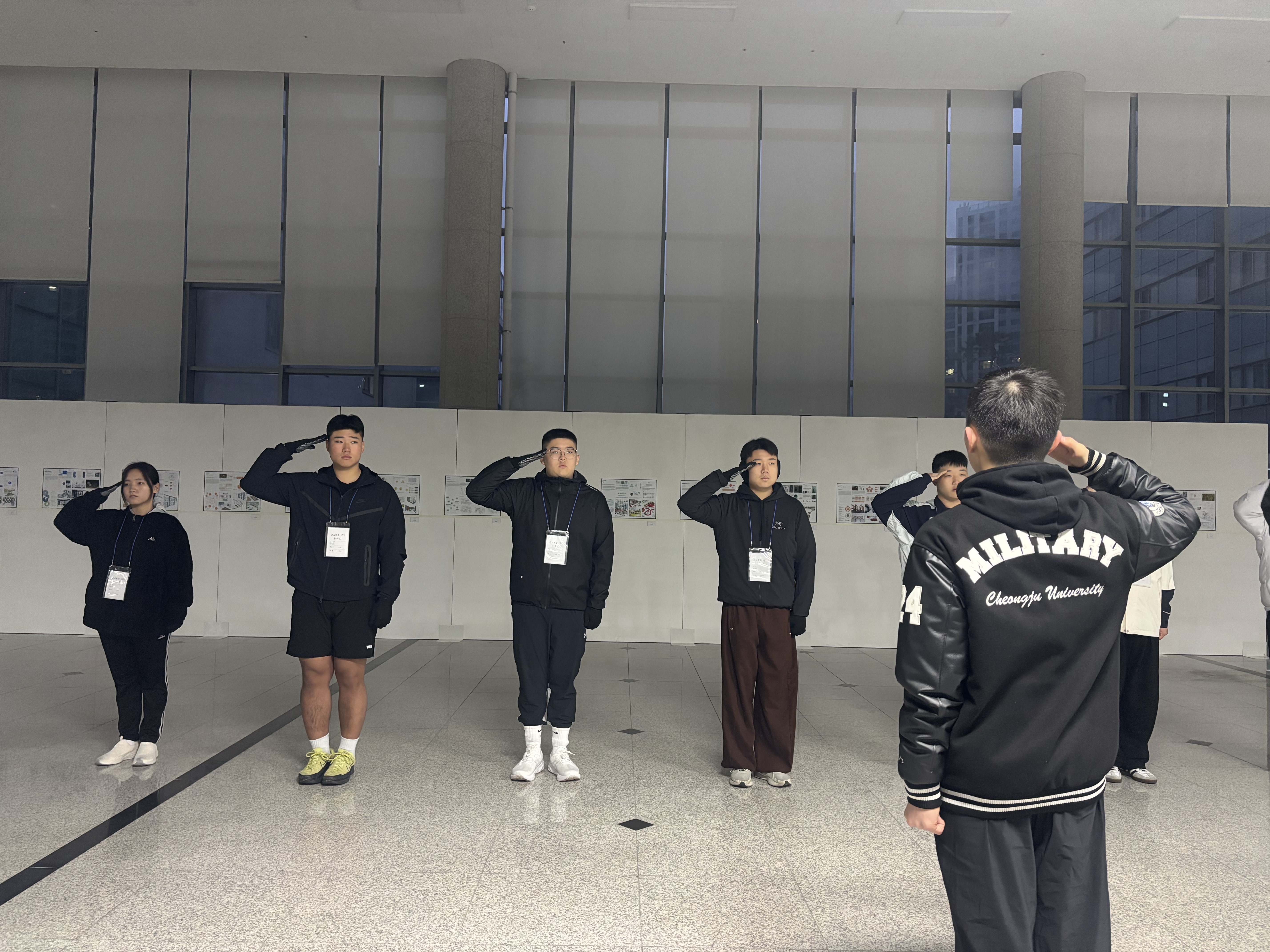 16기 기초교육 1일차 (1).jpg